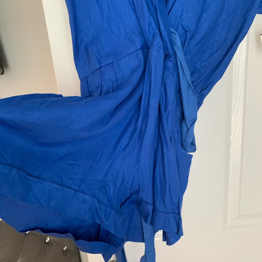 Romper - Picture 2 of 5